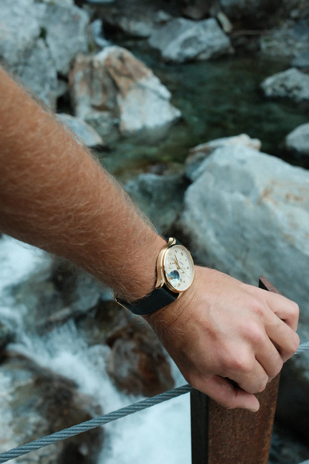 1564 Sunrise Automatic, Gold / Off White