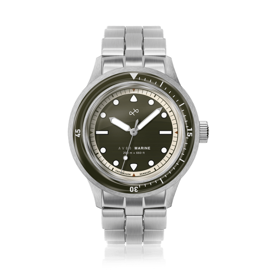 1956 Marine by AV86 vintage-inspired diver with sapphire crystal, rotating bezel, and stainless steel bracelet strap