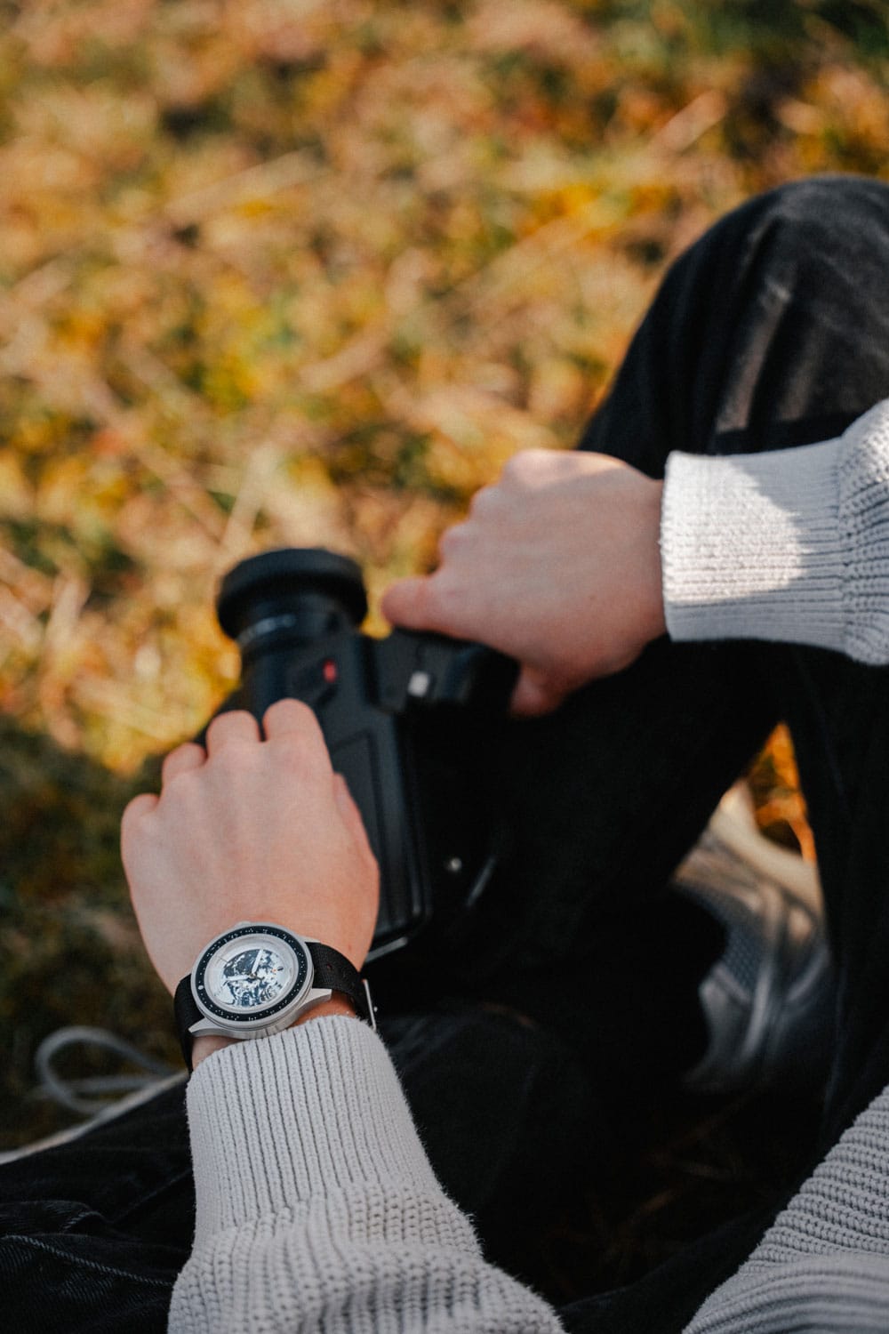 Earthrise WWF Partnership, Automatic / 2025 Edition by AV86 with automatic movement, vintage-inspired dial, and black leather strap