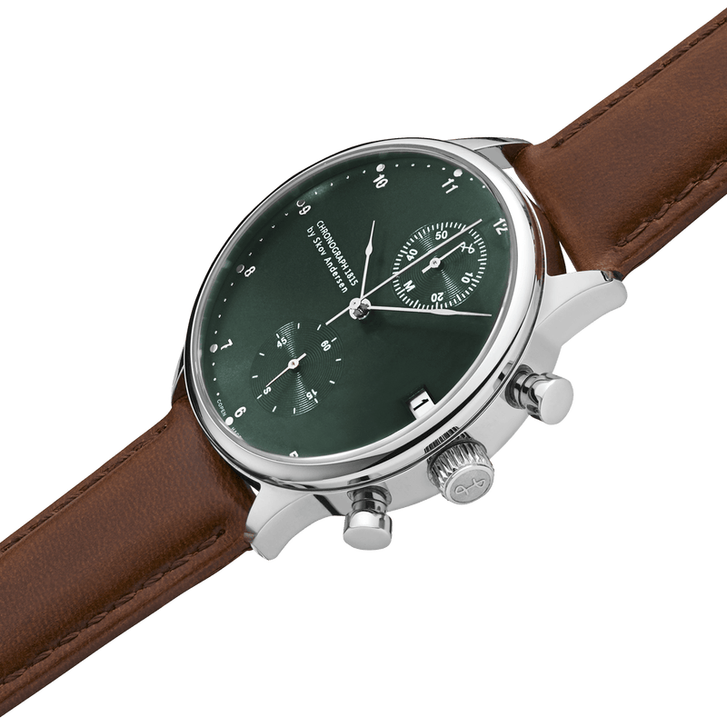 1815 Chronograph by AV86 with vintage-inspired dial, sapphire crystal, chronograph subdials, and brown leather strap