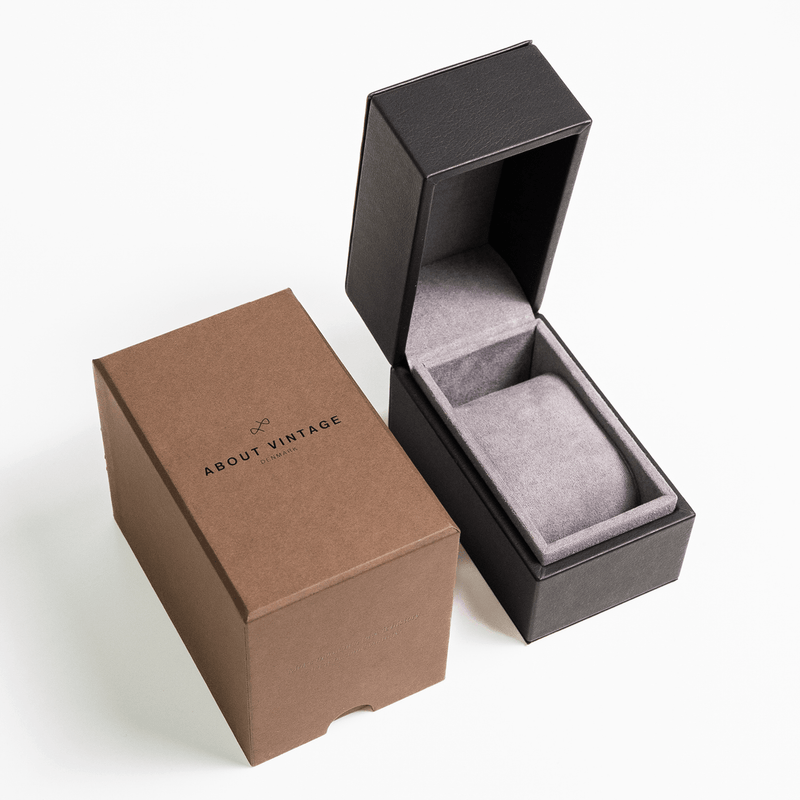 1815 Chronograph by AV86 with minimalist leather watch box and branded outer packaging in a clean, Scandinavian style