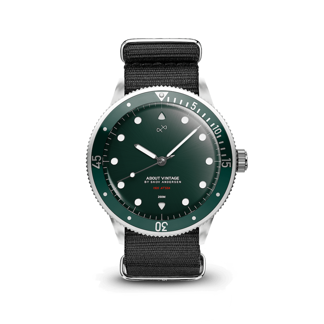 1926 At'sea by AV86 vintage-inspired diver with sapphire crystal, rotating bezel, and black textured nylon strap