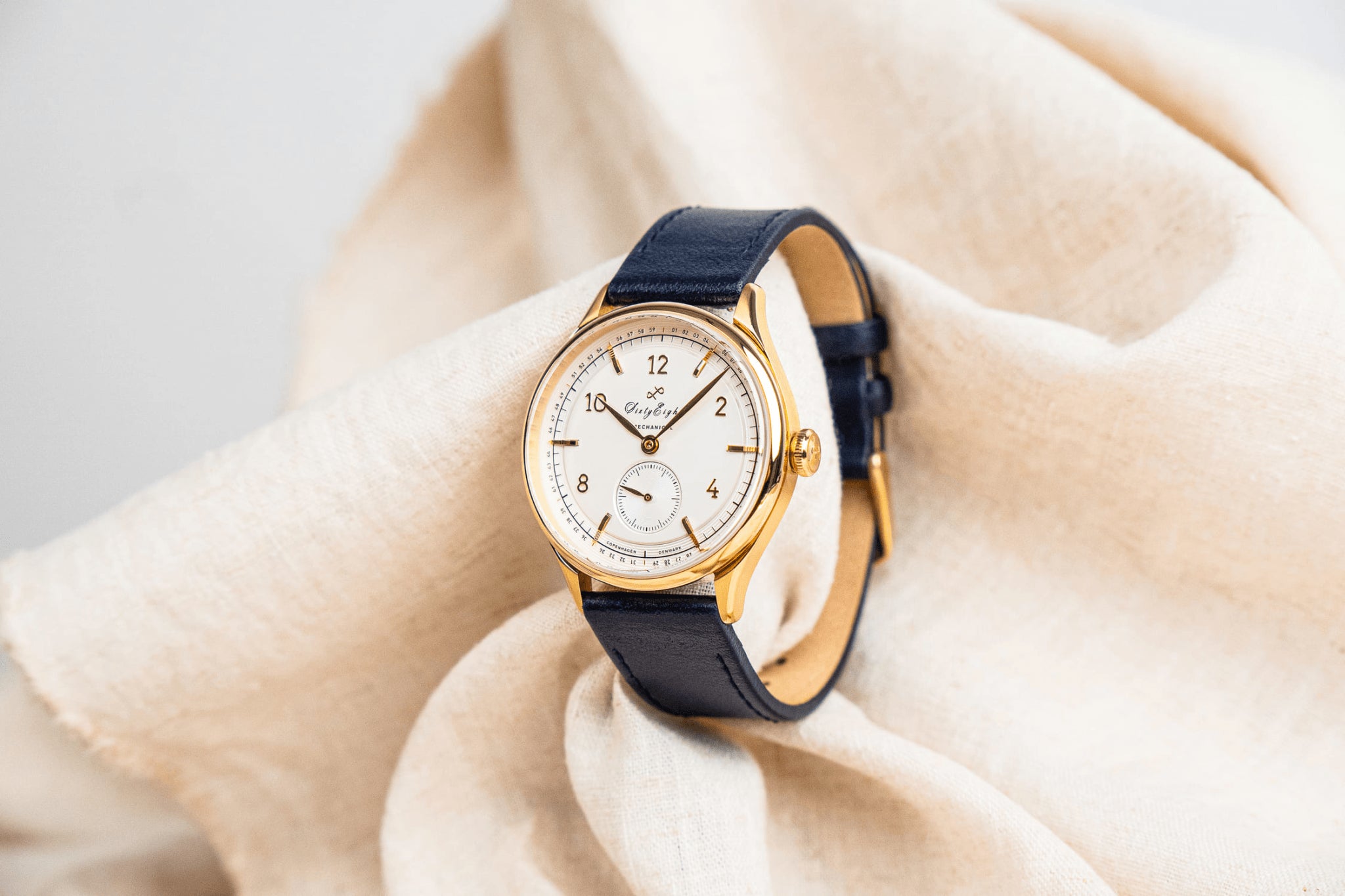 1968 Mechanical with vintage-inspired dial, gold case, sapphire crystal, and black leather strap by AV86