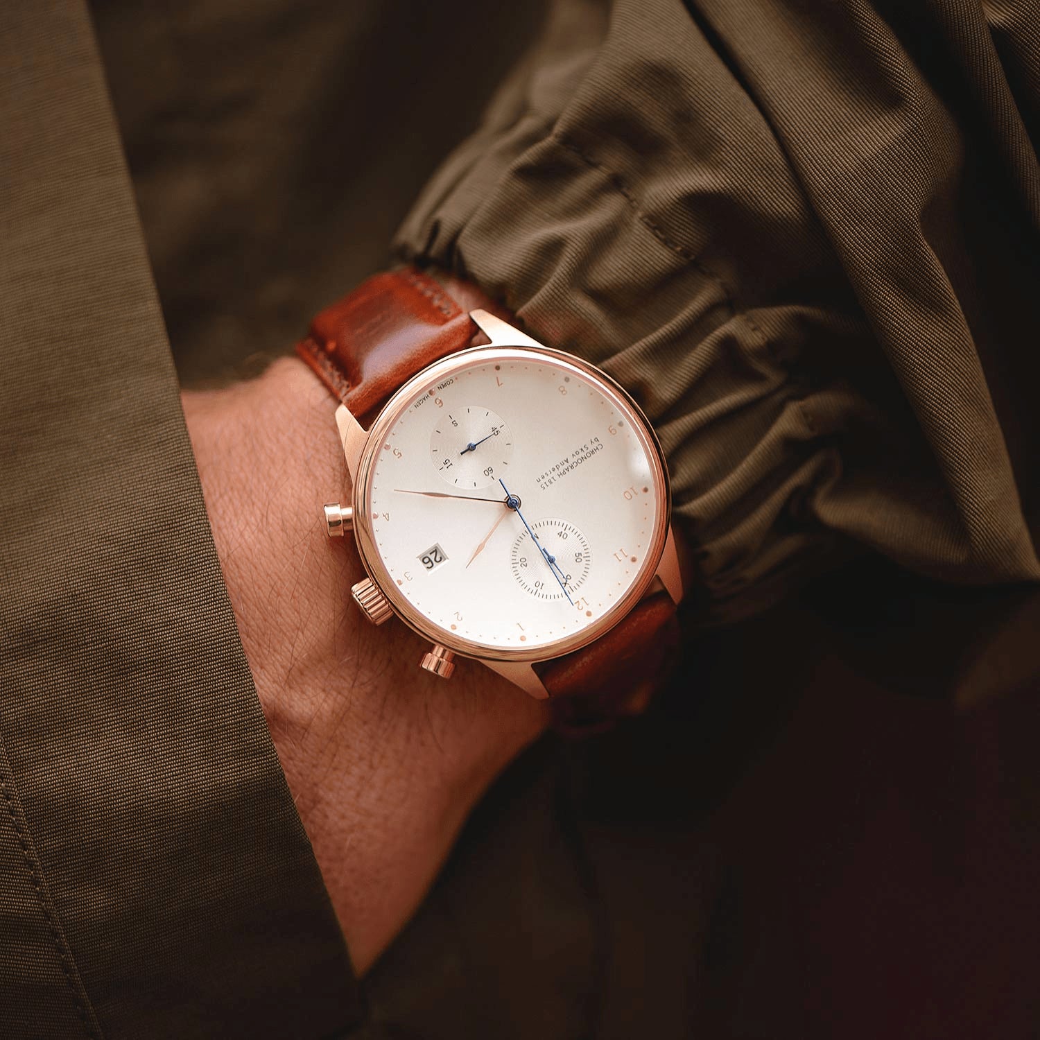 1815 Chronograph Rose Gold by AV86 luxury timepiece with vintage-inspired dial, sapphire crystal, chronograph function, and brown leather strap