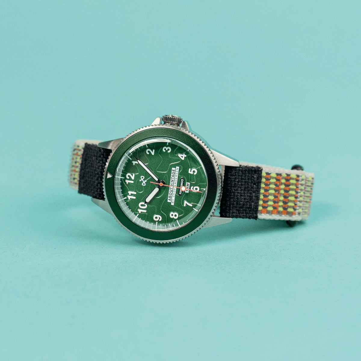 Fandango 'BOB', Green / Green by AV86 kids watch with luminous large numerals, day-date window, and woven fabric strap