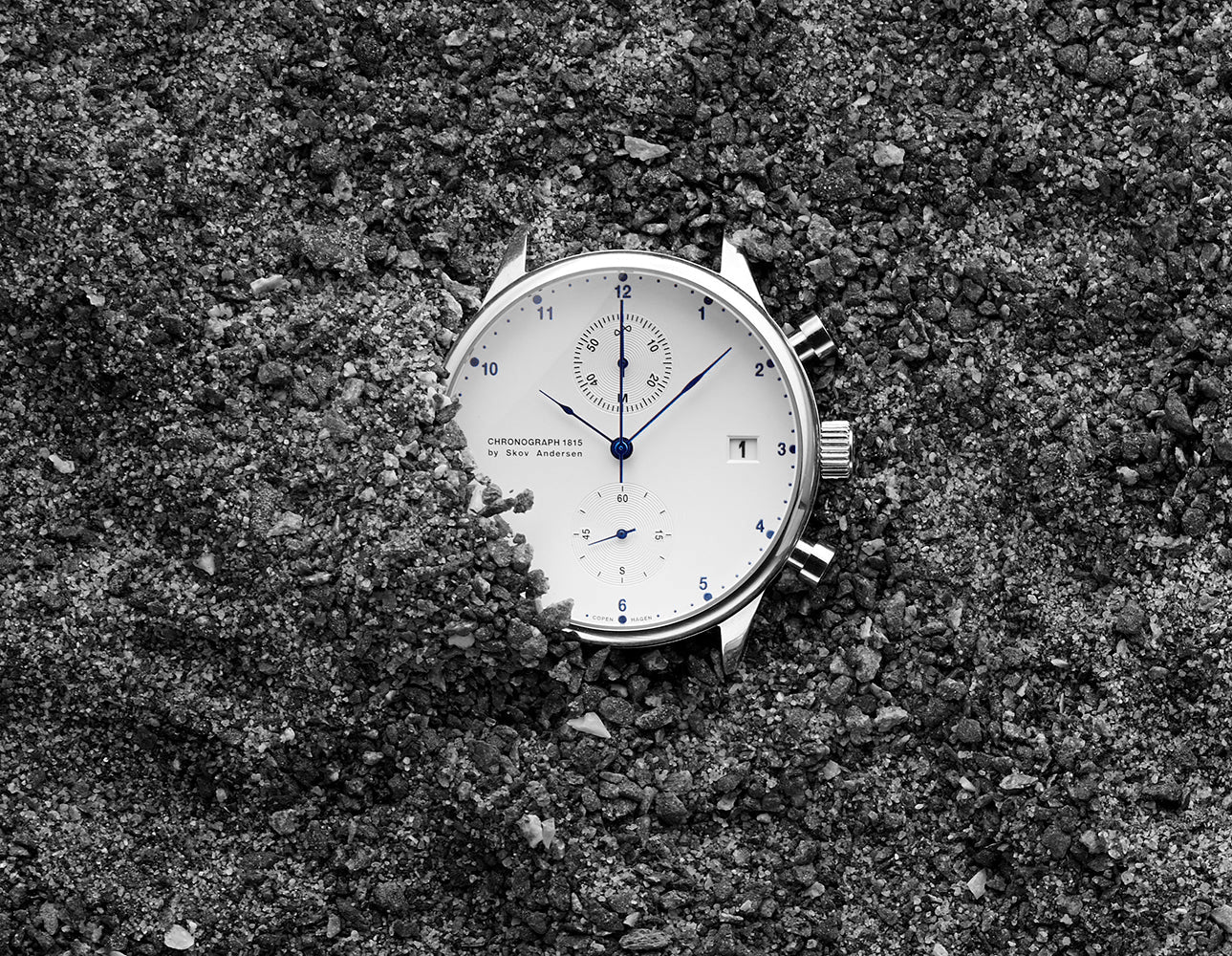 1815 Chronograph by AV86 vintage-inspired chronograph with sapphire crystal, precise subdials, and stainless steel case on leather strap