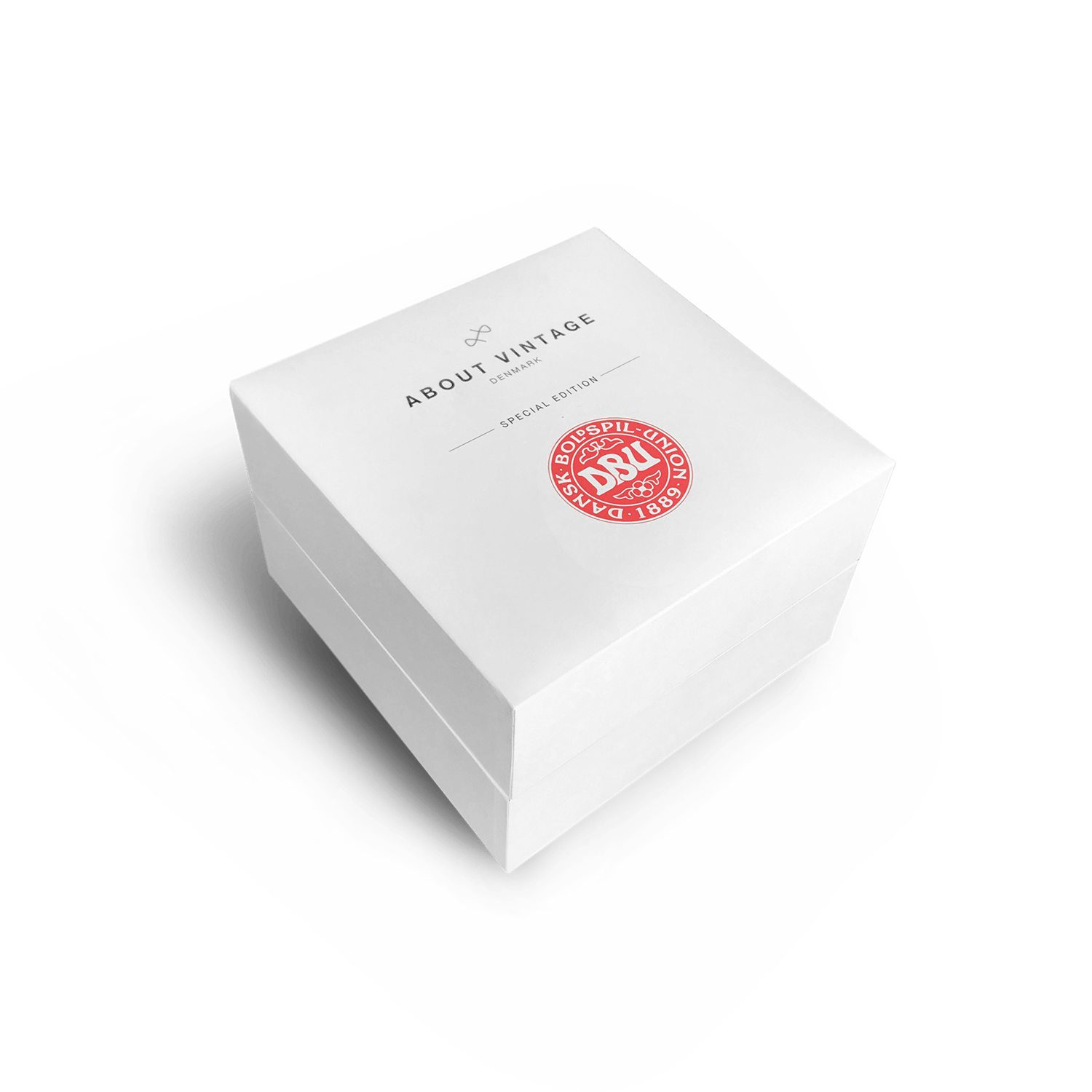Danmark Det Officielle Landsholdsur, 1889 / DBU – 41mm by AV86 luxury watch packaging box with logo and special edition print