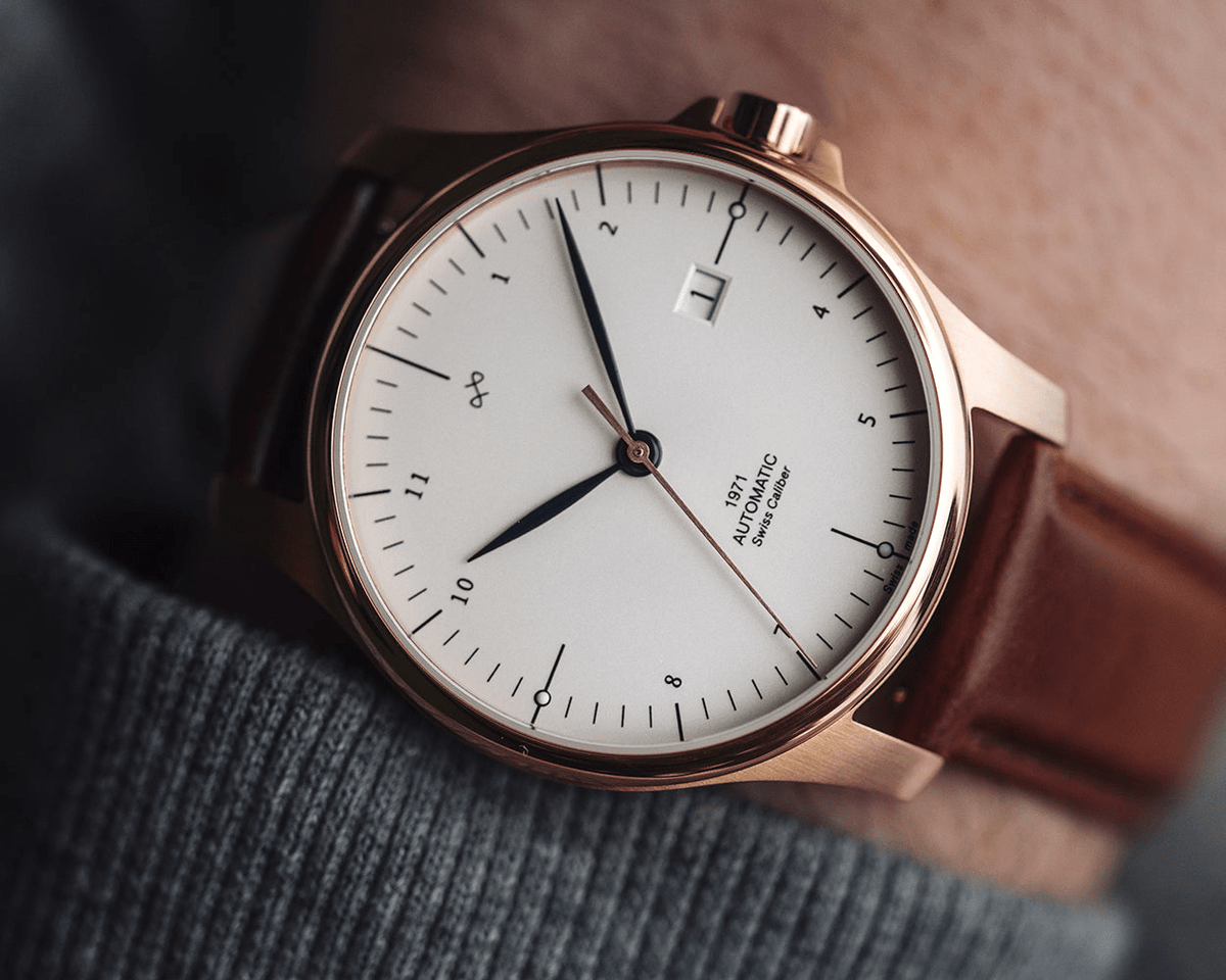 1971 Automatic, Rose Gold / White - Swiss Made by AV86 luxury automatic watch with minimalist dial, date window, and leather strap
