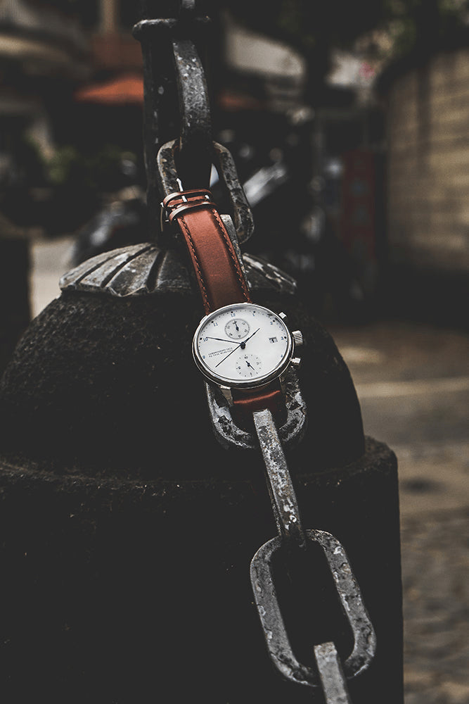 1815 Chronograph by AV86 with vintage-inspired dial, sapphire crystal, chronograph subdials, and brown leather strap, Nordic Minimalism